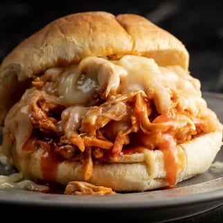 pulled-buffalo-chicken-sandwiches
